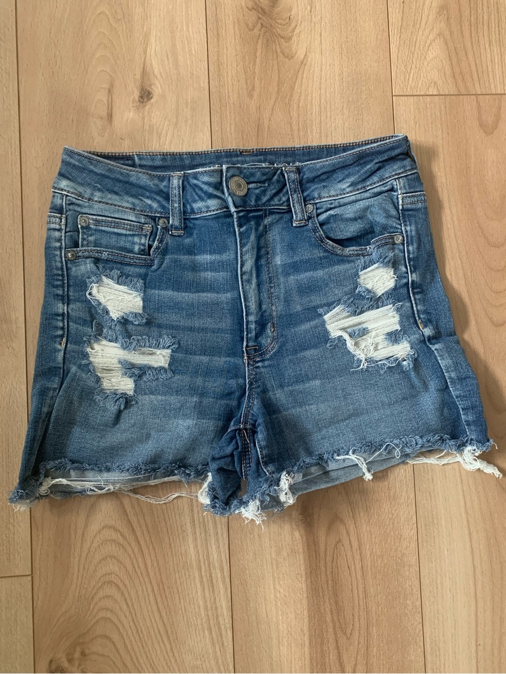 American Eagle Hi-Rise Shortie